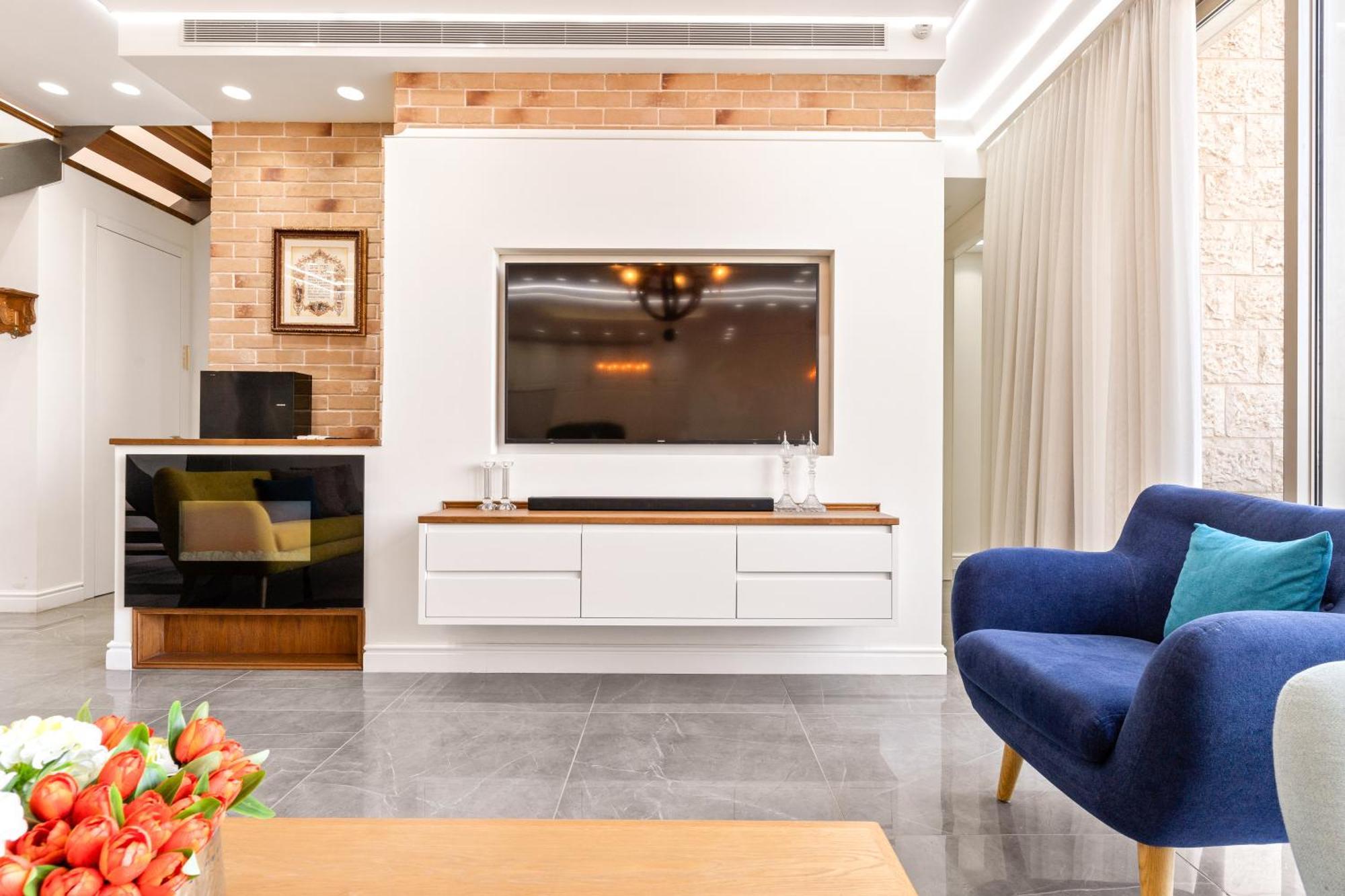 Isrentals Haneviim - Aparthotel In City Center Gerusalemme Esterno foto