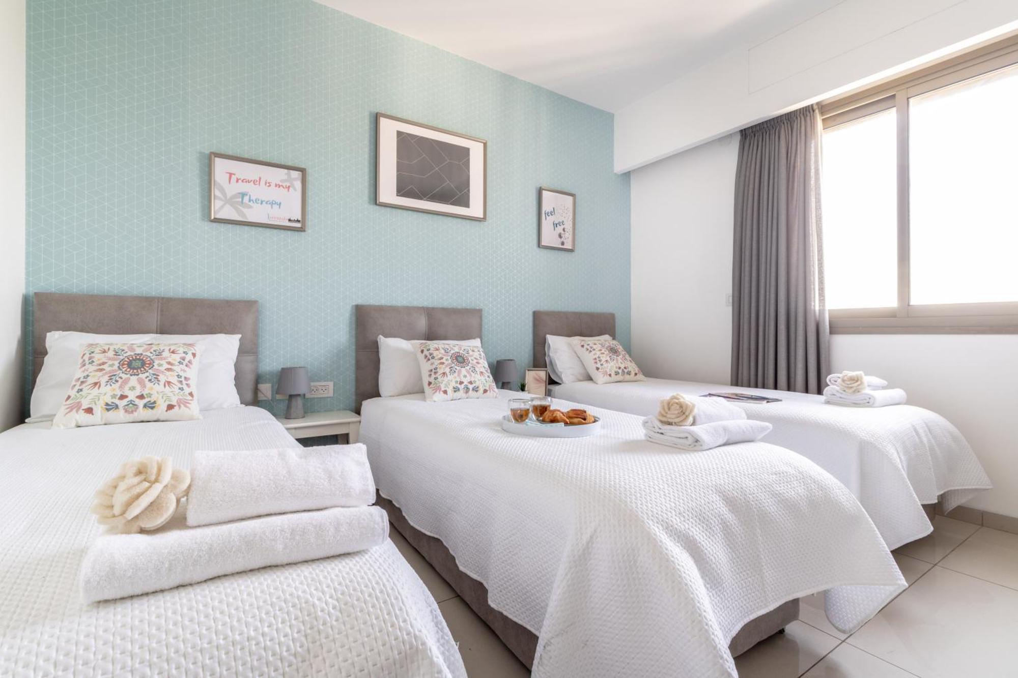 Isrentals Haneviim - Aparthotel In City Center Gerusalemme Esterno foto