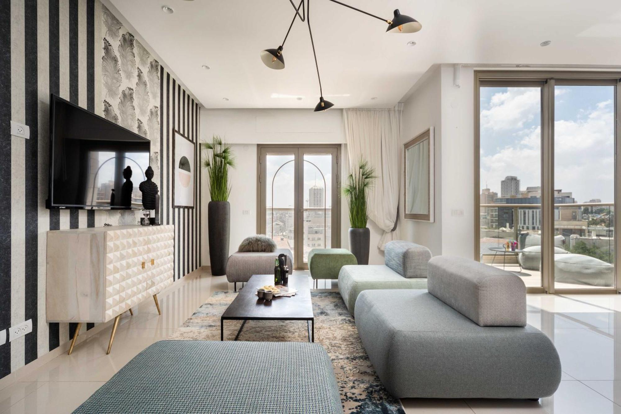 Isrentals Haneviim - Aparthotel In City Center Gerusalemme Esterno foto