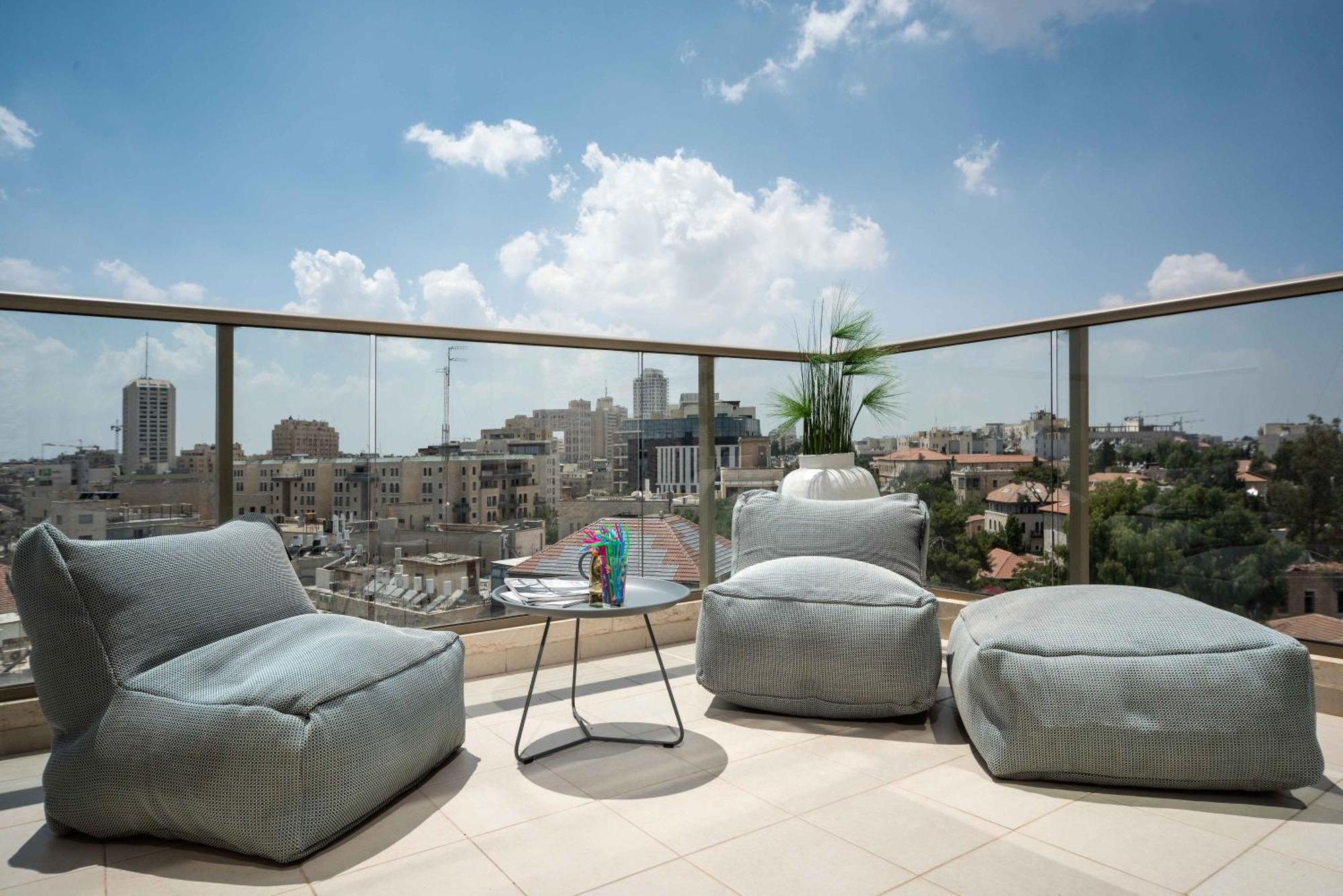 Isrentals Haneviim - Aparthotel In City Center Gerusalemme Esterno foto