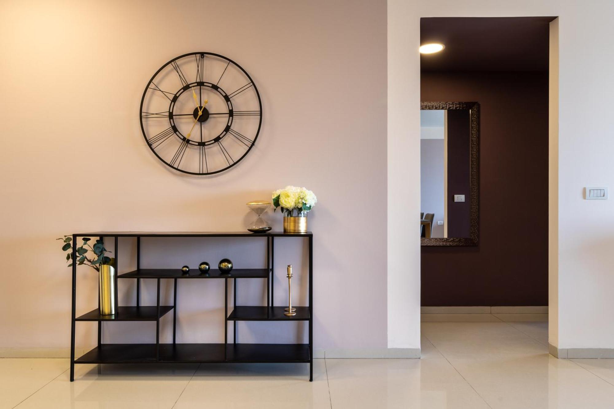 Isrentals Haneviim - Aparthotel In City Center Gerusalemme Esterno foto