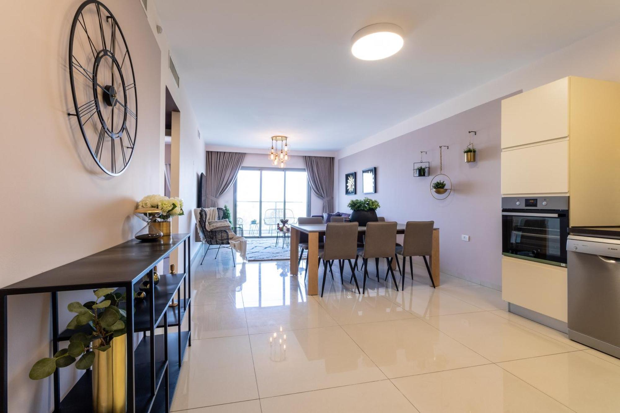 Isrentals Haneviim - Aparthotel In City Center Gerusalemme Esterno foto