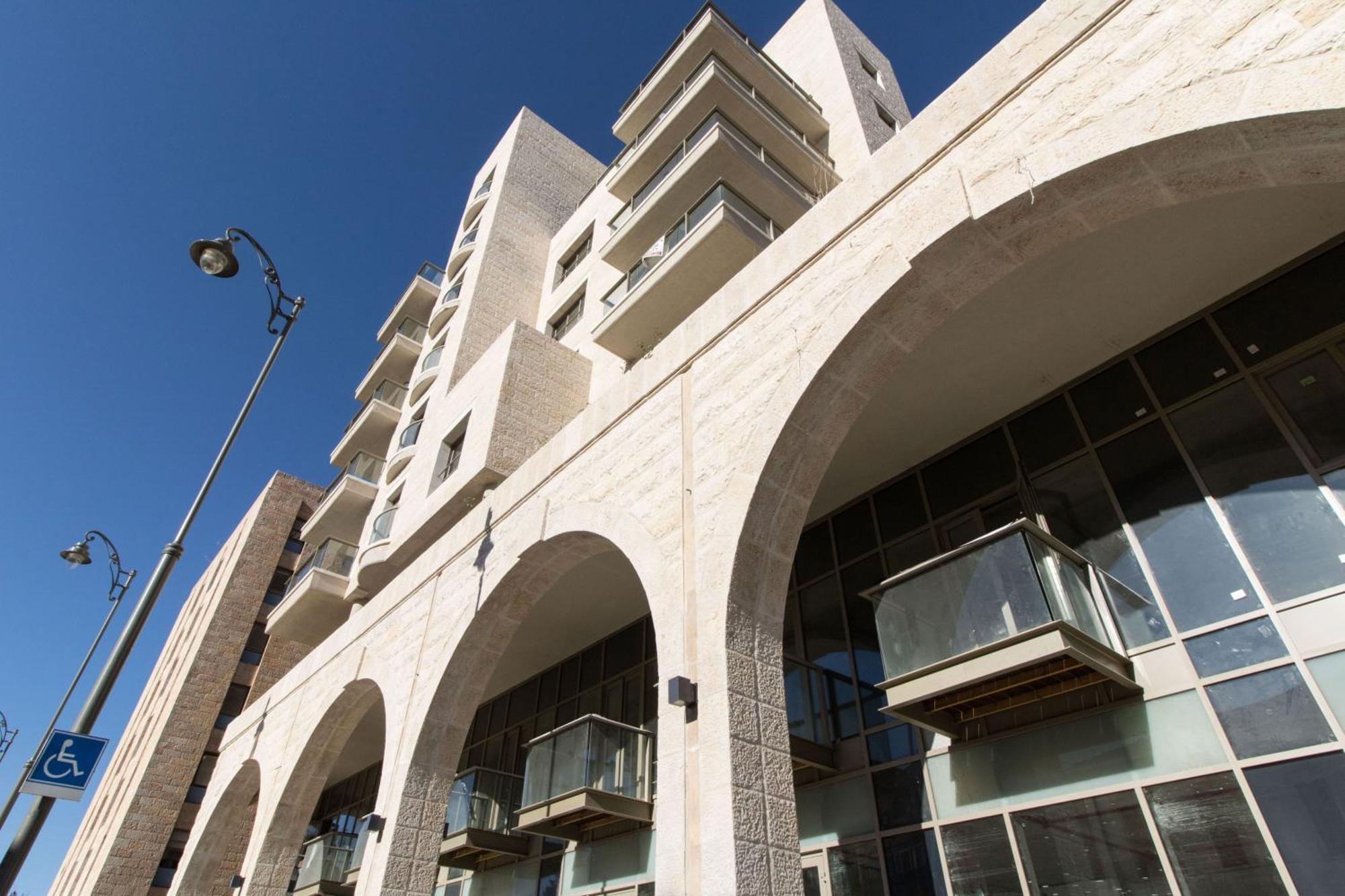 Isrentals Haneviim - Aparthotel In City Center Gerusalemme Esterno foto