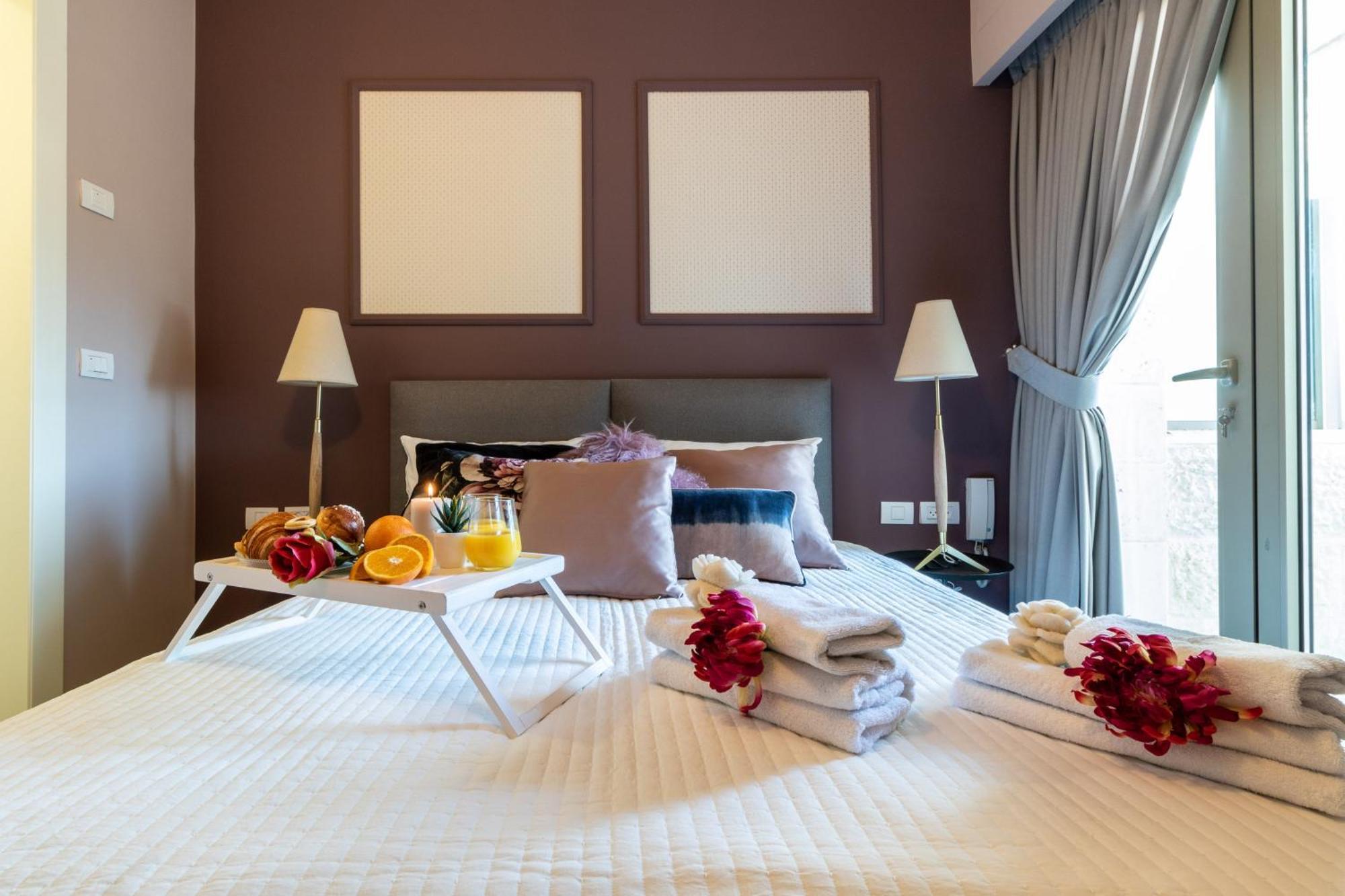 Isrentals Haneviim - Aparthotel In City Center Gerusalemme Esterno foto